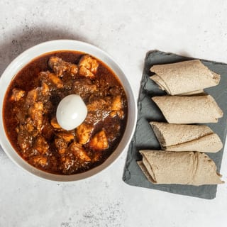 Kewty Doro wot - chicken stew